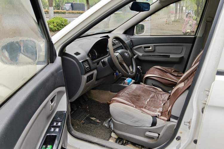 Used BAIC Changhe M50S 2015 1.4L revised economy-class K14B
