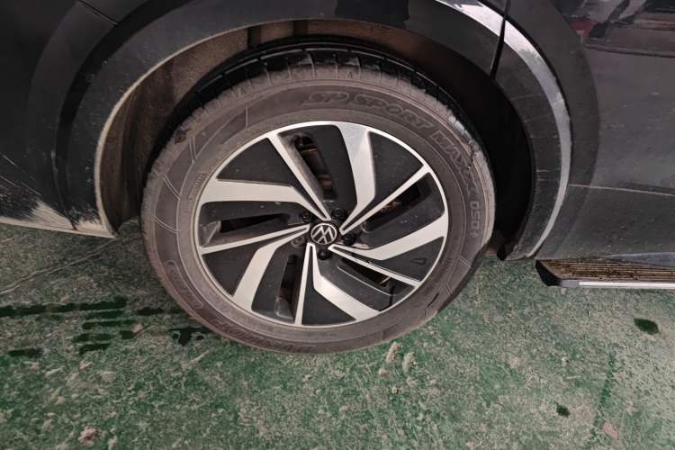 Used Volkswagen Viloran 2024 380TSI Luxury Edition
