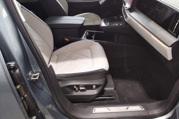 Used Volkswagen Talagon 2026 Model 450TSI Four-Wheel Drive Flagship 6-Seater
