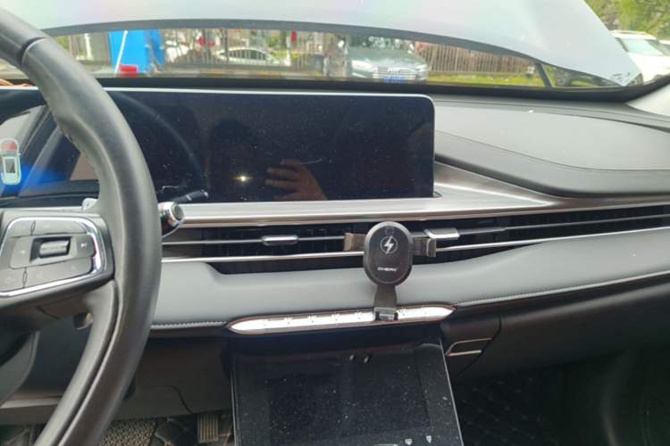 Used Chery Tiggo 8 PLUS 2021 290TGDI DCT Luxury Edition Audio And AC Panel