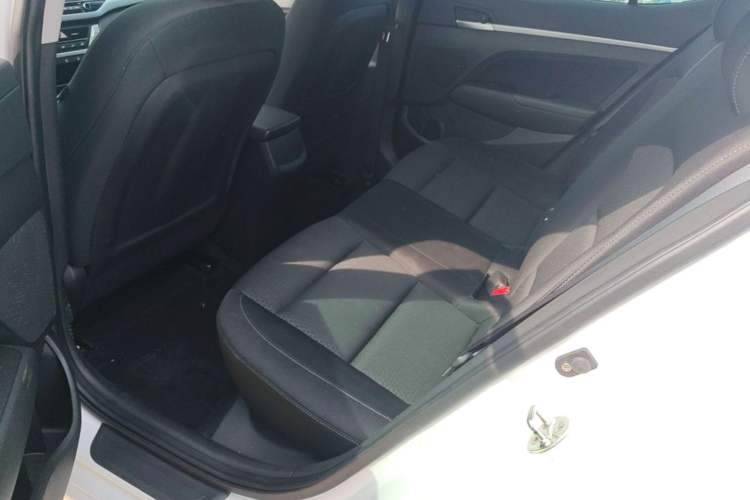 Used Hyundai Elantra (6th Generation / Lingdong) 2016 1.6L Automatic ZhiXuan – Elite Version