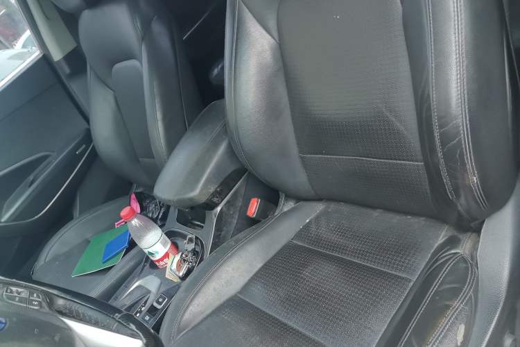 Used Hyundai Santa Fe 2013 Revised Version 2.4L Automatic All-Wheel Drive Smart Type Left Front Seat