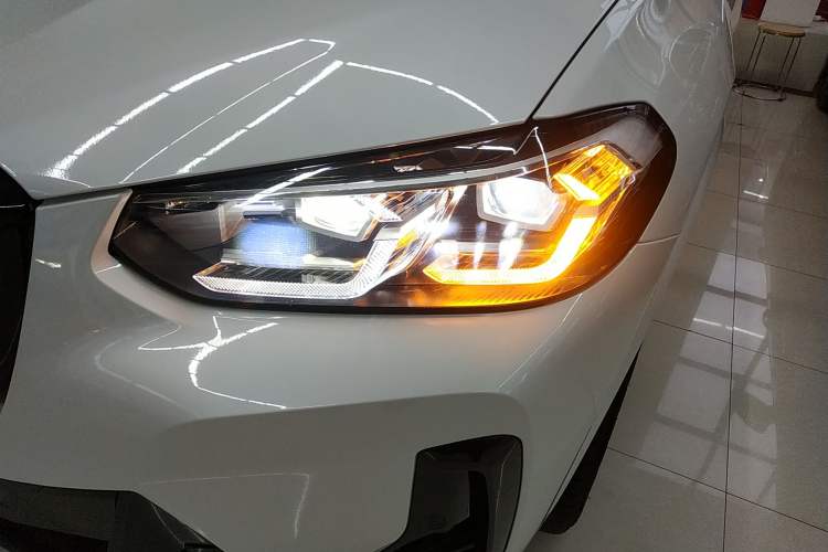 Used BMW X3 2023 xDrive30i Leading Model M Night Edition Package Left Front Headlight