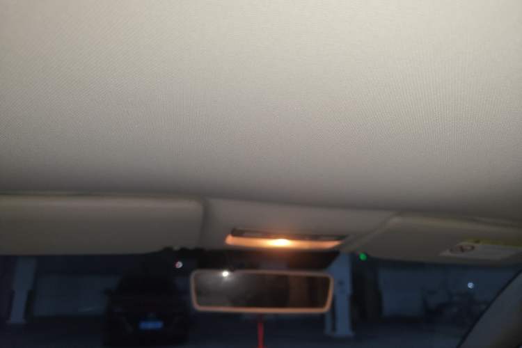 Used Volkswagen Bora 2014 1.6L Automatic Fashion Model