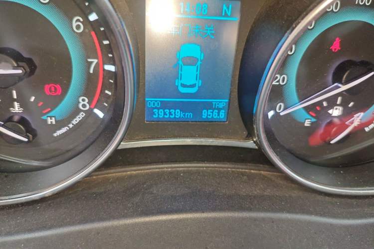 Used Haval H1 2016 Revised Version Blue Badge 1.5L AMT Luxury Edition