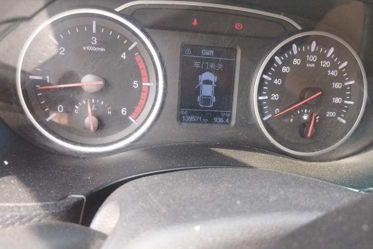 Used Great Wall Wingle 5 2017 2.0T European-Style Diesel Two-Wheel Drive Navigation Version Big Double-Cab GW4D20B