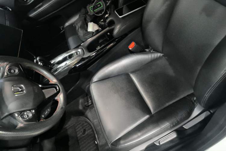 Used Honda XR-V 2021 220TURBO CVT Comfort Version Left Front Seat