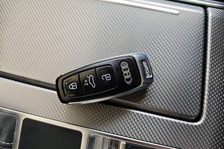 Used Audi A6L 2021 45 TFSI Prestige Dynamic Edition Vehicle Key
