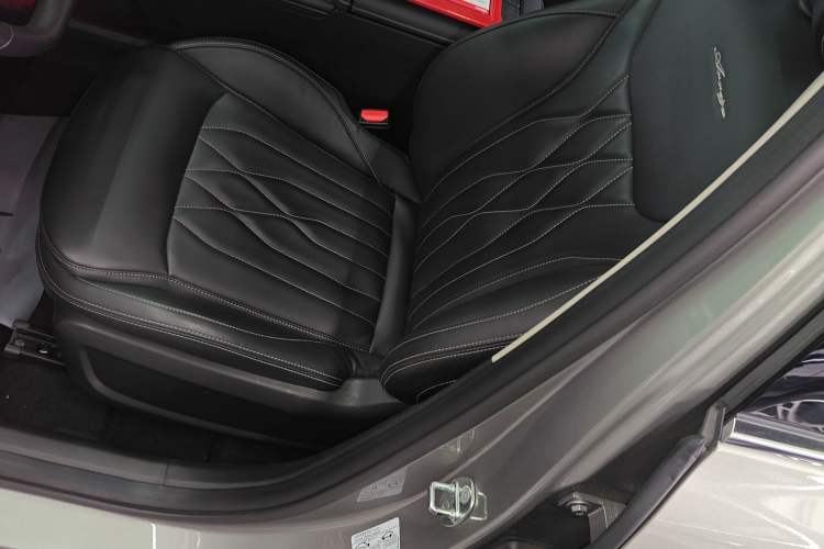 Used Chery Arrizo 8 2022 1.6T DCT Elite
