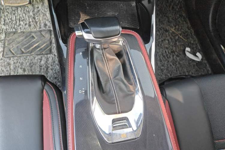 Used Oshan X5 2021 Revised Version 1.5T DCT Luxury Edition