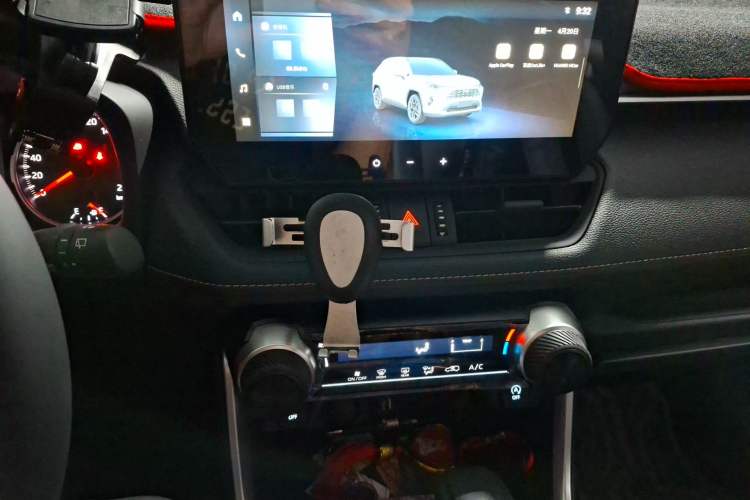 Used Toyota RAV4 2024 2.0L CVT Two-Wheel Drive Urban Edition