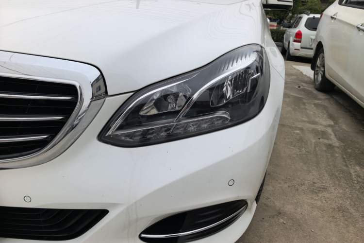 Used Mercedes-Benz E-Class 2015 E 260 L
