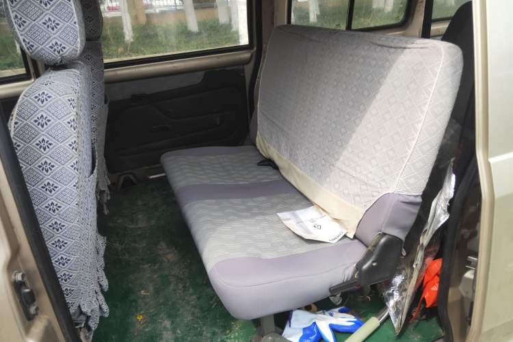 Used Wuling Rongguang 2012 1.2L Extended Basic Version LJY Left Rear Seat