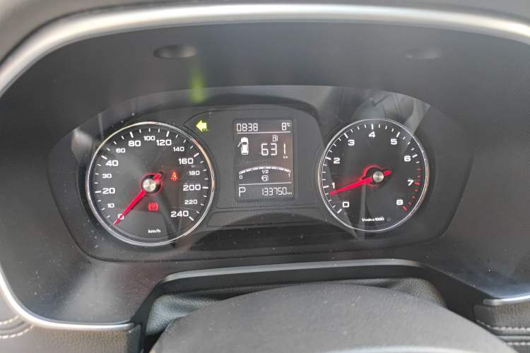 Used Roewe RX5 2016 20T Two-Wheel Drive Automatic Internet Smart Edition