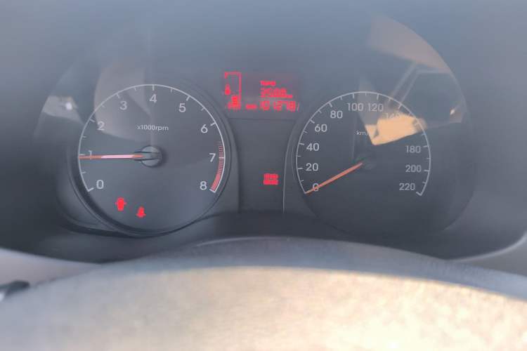 Used Hyundai Verna (older generation) 2014 1.4L Manual Smart GLS Trim
