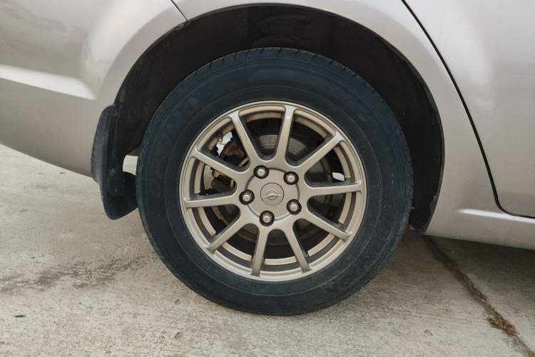 Used Haima Fumei 2013 Sedan 1.6L Manual Fashion Edition
