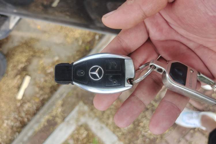 Used Mercedes-Benz GLK-Class 2013 GLK 300 4MATIC Fashion Model Vehicle Key