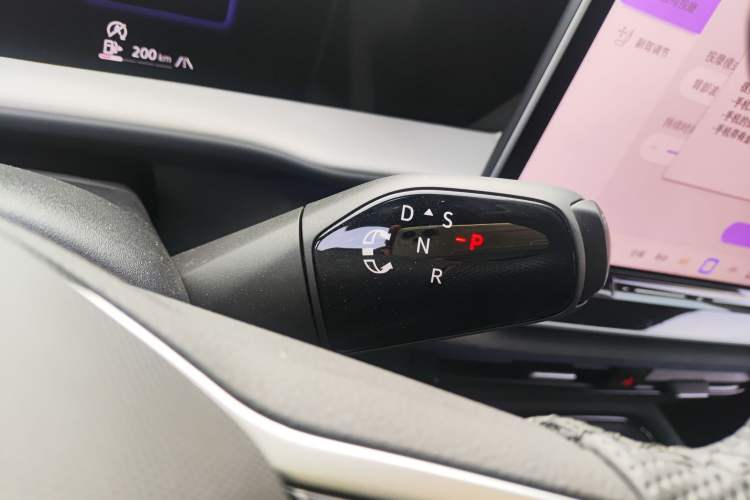 Used Volkswagen Teramont 2025 Tiguan Pro 450TSI Four-Wheel Drive Summit Edition
