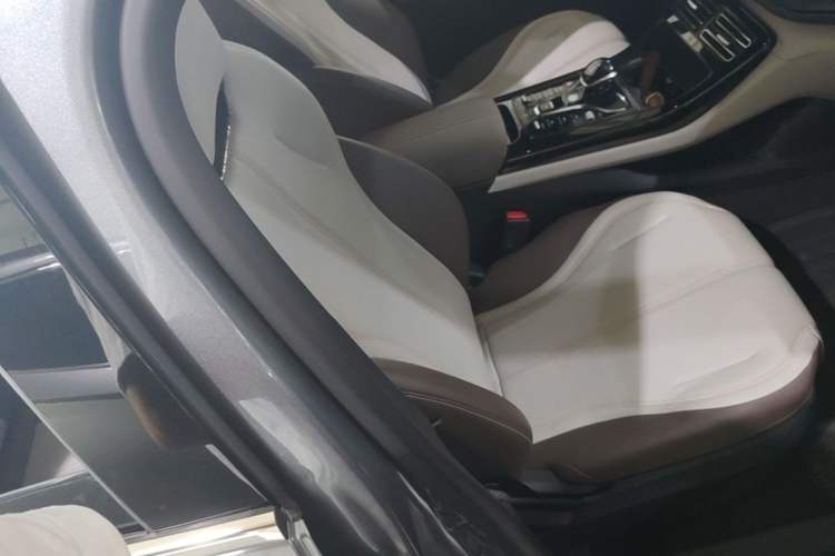 Used BYD Qin PLUS 2024 HONOR Edition DM-i 55KM Leading Model