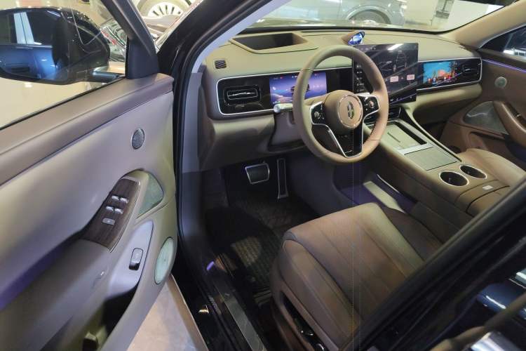 Used Hima AITO M7 2026 Model Range-Extending Max All-Wheel Drive 5-Seater Version