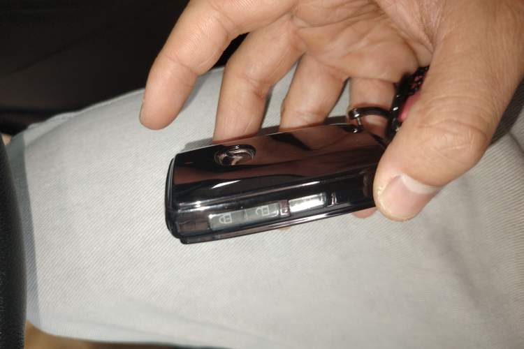 Used Mazda 3 Axela 2020 1.5L Automatic ZhiMei Edition Interior 1