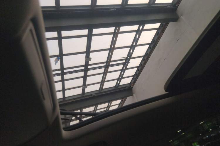 Used Volkswagen Tiguan L 2019 330TSI Automatic Two-Wheel Drive Panoramic Comfort Edition China VI Standard