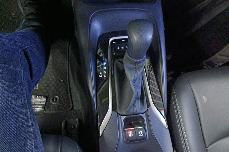 Used Toyota Corolla 2021 1.2T S-CVT Elite Edition Gear Lever