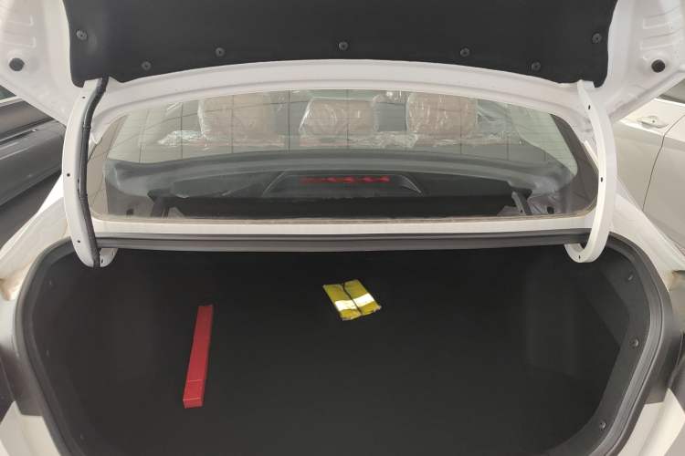 Used CHANGAN Eado 2025 PLUS 1.4T Dual-Clutch High-Energy Version
