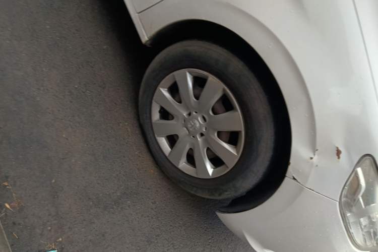 Used Peugeot 301 2014 1.6L Manual Comfort Edition
