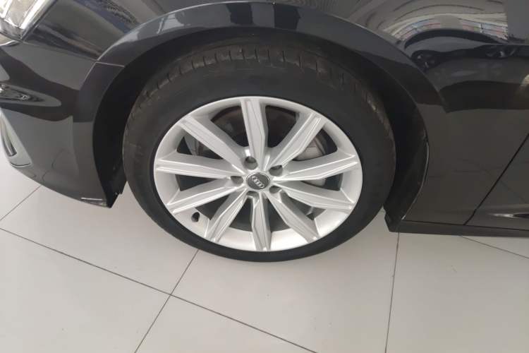 Used Audi A6L 2021 45 TFSI Prestige Dynamic Edition Left Front Wheel Hub