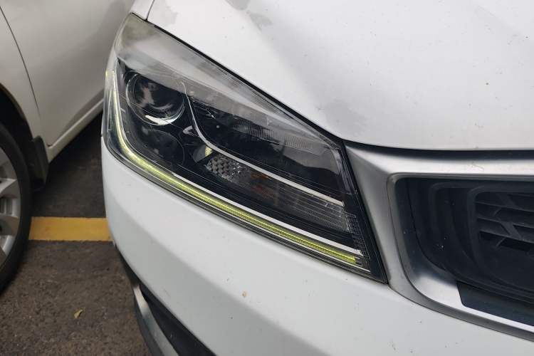 Used Geely Auto Vision S1 2019 Upgraded Model 1.5L CVT Asian Games Edition