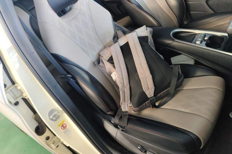 Used BYD Dolphin 2023 420 km Fashion Edition
