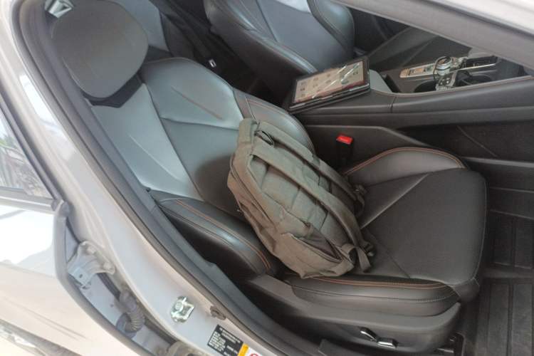 Used CHANGAN UNI-V 2022 1.5T Prestige Version Right Front Seat