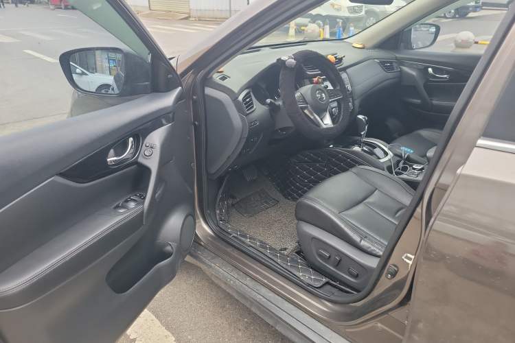 Used Nissan X-Trail 2017 2.5L CVT Luxury Edition 4WD