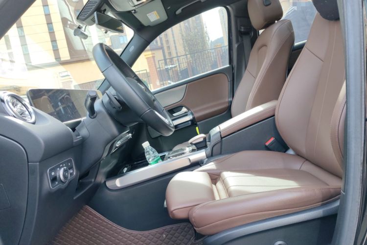 Used Mercedes-Benz GLB 2020 Updated GLB 200 Dynamic Edition Left Front Seat