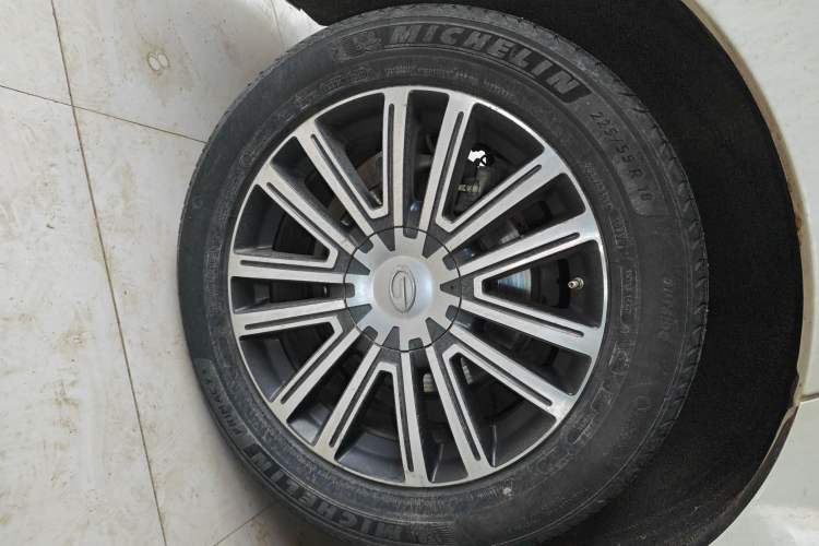 Used GAC Trumpchi M8 2021 Lingxiu Series 390T Deluxe Edition Right Rear Wheel Hub