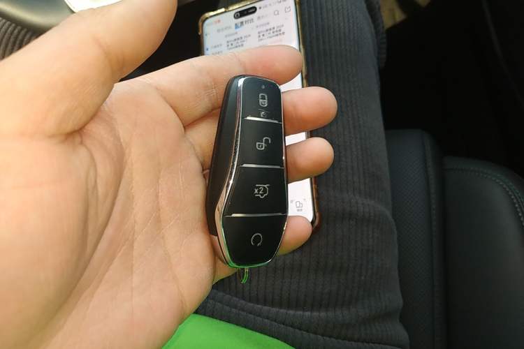 Used BYD Song Pro New Energy 2025 2nd Generation Intelligent Driving Version DM-i 75KM Leading Edition Interior 1