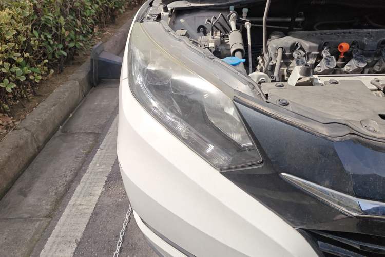 Used Honda Vezel 2015 1.8L CVT 2WD Luxury Model
