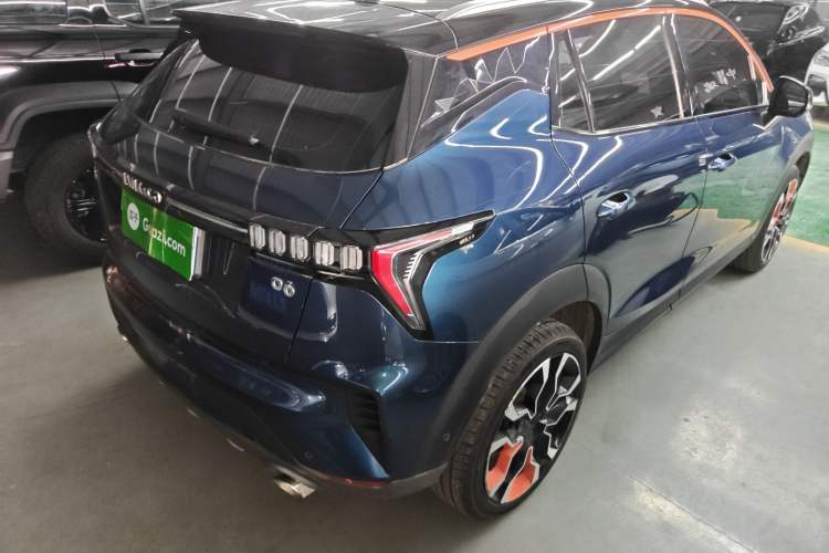 Used Lynk & Co 06 2021 1.5T Shero Pink Special Edition Rear Right 45 Deg