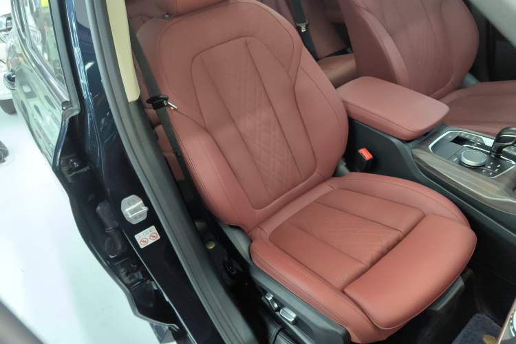 Used BMW X3 2023 xDrive30i Leading Model M Night Edition Package
