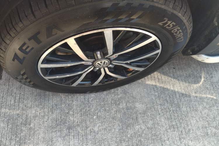 Used Volkswagen Tiguan L 2018 330TSI Automatic Two-Wheel Drive Luxury Edition