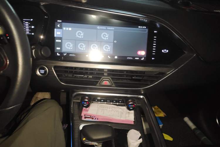 Used Geely Auto Monjaro 2019 Facelift 350T YAOXINGZHE Audio And AC Panel