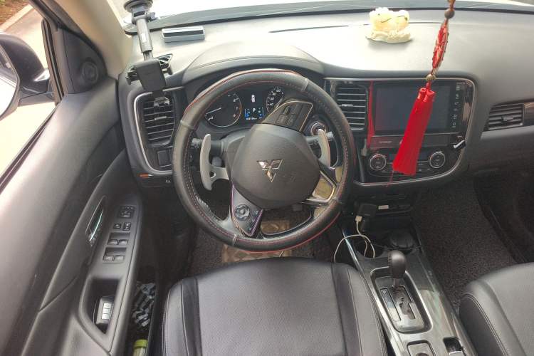 Used Mitsubishi Outlander 2018 2.4L 4x4 Elite Edition 5 Seats