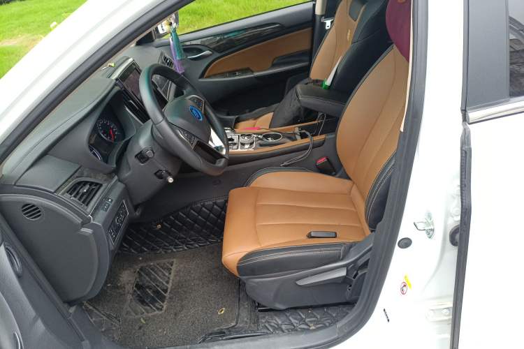 Used BYD Qin New Energy 2018 1.5T Smart Connect Premium Model
