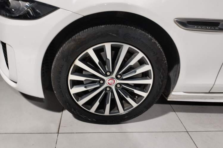 Used Jaguar XEL 2020 2.0T 200PS R-DYNAMIC Youth Sports Edition Left Front Wheel Hub