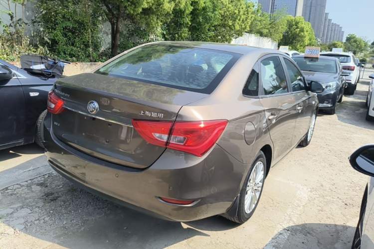 Used Buick GT 2015 18T Dual-Clutch Luxury Model
