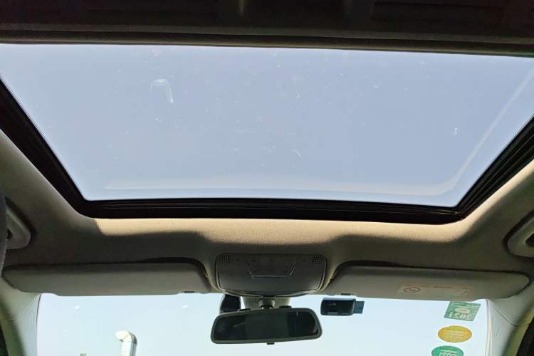 Used Mercedes-Benz C-Class 2017 Restyled C 180 L Fashion Edition Sport Version Headliner