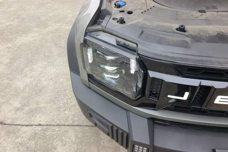 Used JETOUR Traveler 2023 1.5T Two-Wheel Drive Discovery PRO