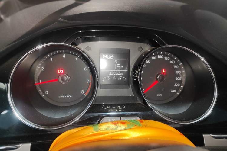 Used Volkswagen Bora 2014 1.6L Manual Comfort Model
