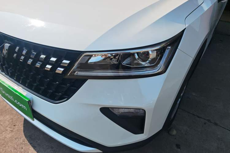 Used Wuling Alvez 2022 1.5L Manual Free-Style Model